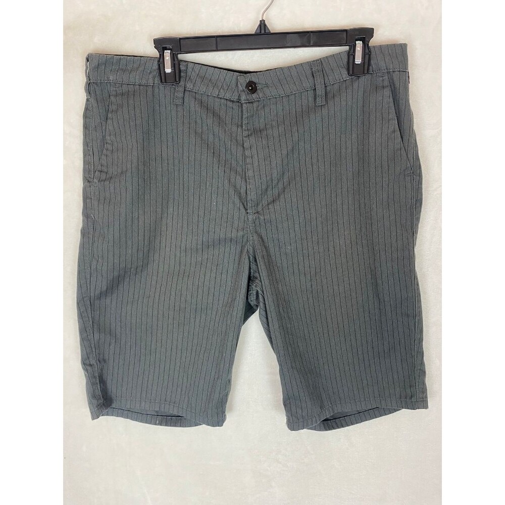 DC Men's 36 Gray Pinstripe Chino Shorts Cotton Blend Skater